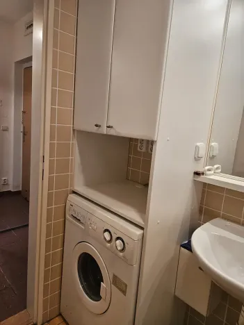 Pronájem bytu 1+kk, Praha - Stodůlky, Sluneční náměstí, 40 m2