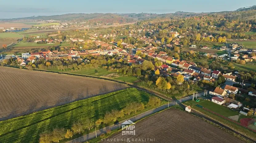 Prodej pozemku pro bydlení, Knínice, 1187 m2