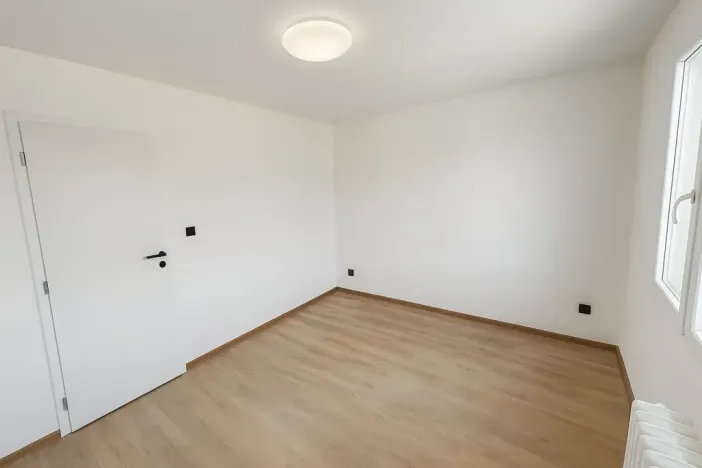 Prodej bytu 3+1, Plzeň, Dlouhá, 65 m2