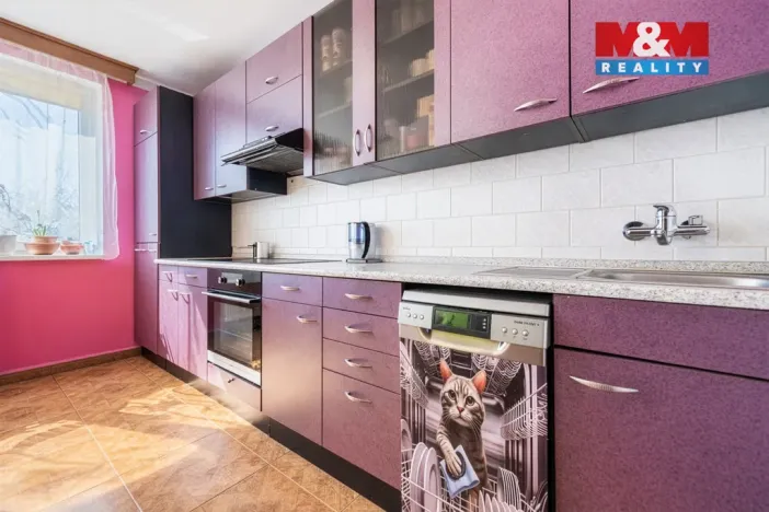 Prodej rodinného domu, Kvášňovice, 214 m2