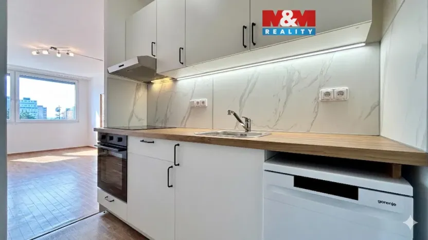 Pronájem bytu 2+kk, Praha - Bohnice, Poznaňská, 42 m2