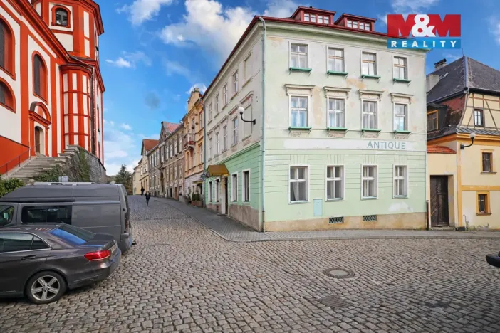 Prodej bytu 5+1, Loket, Kostelní, 147 m2