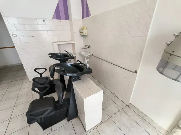 Pronájem obchodního prostoru, Ústí nad Labem, Moskevská, 40 m2