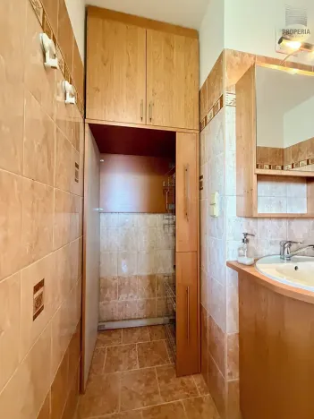 Pronájem bytu 3+1, Hrušovany u Brna, Sídliště, 72 m2