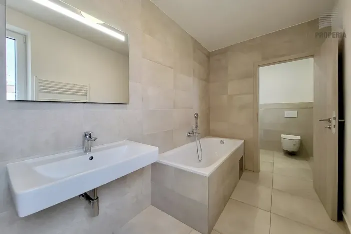 Prodej bytu 3+kk, Hrádek, 112 m2