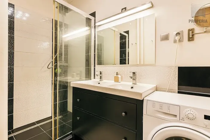 Prodej bytu 4+kk, Adamov, Komenského, 102 m2