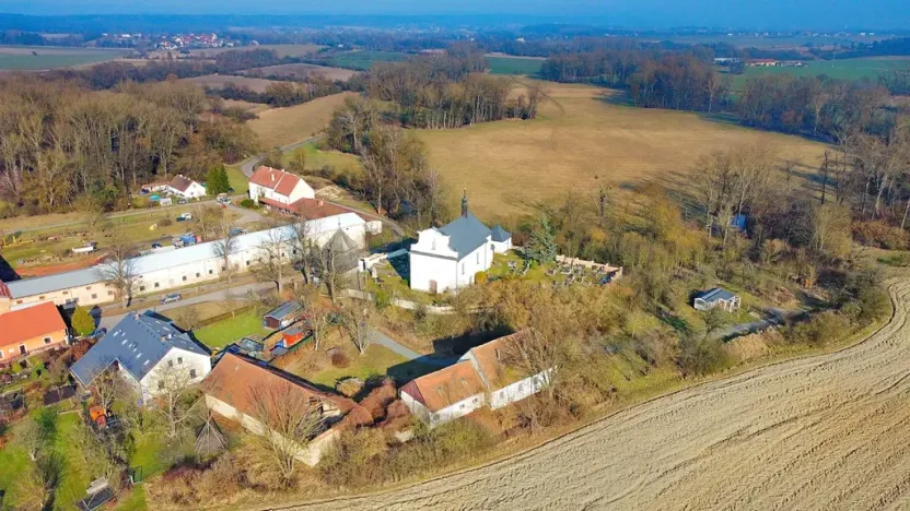 Prodej pozemku pro bydlení, Radhošť, 8684 m2