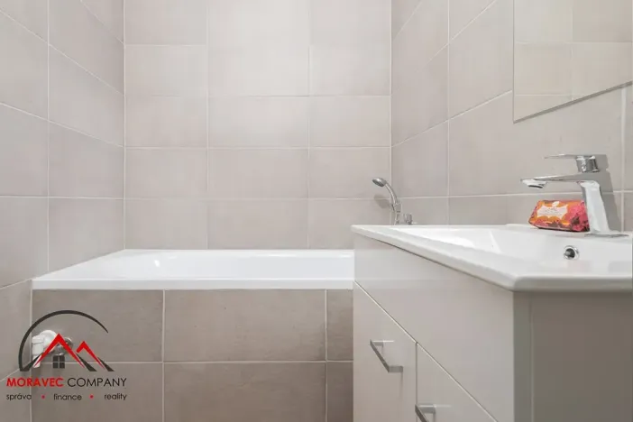 Pronájem bytu 3+1, Václavov u Bruntálu, 70 m2