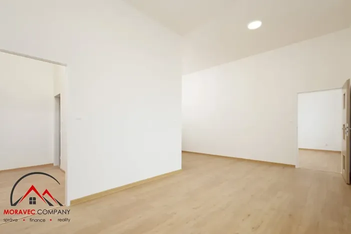 Pronájem bytu 2+kk, Ostrava, Křišťanova, 58 m2