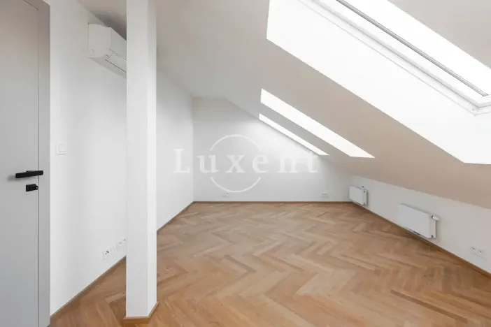 Prodej bytu 2+kk, Praha - Žižkov, Bořivojova, 64 m2