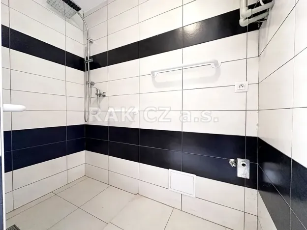 Prodej rodinného domu, Šestajovice, Husova, 118 m2