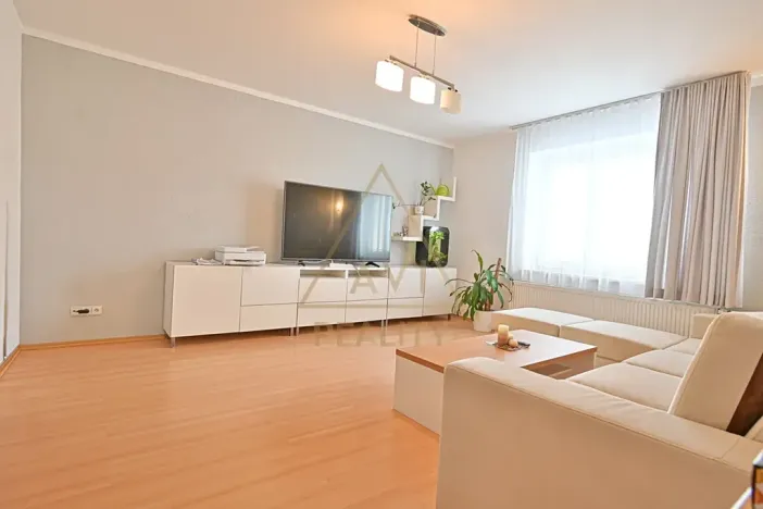 Prodej rodinného domu, Hřebeč, nám. Draha, 150 m2