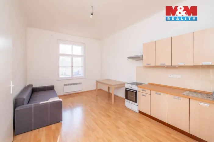 Pronájem bytu 2+kk, Praha - Holešovice, Janovského, 36 m2