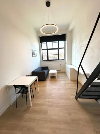 Pronájem bytu 1+kk, Praha - Vysočany, Poděbradská, 30 m2