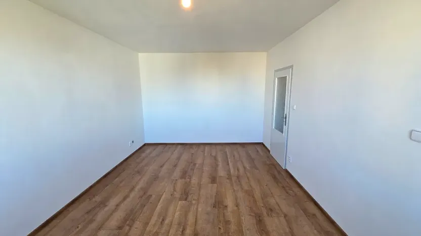 Prodej bytu 1+kk, Praha - Háje, Hekrova, 30 m2