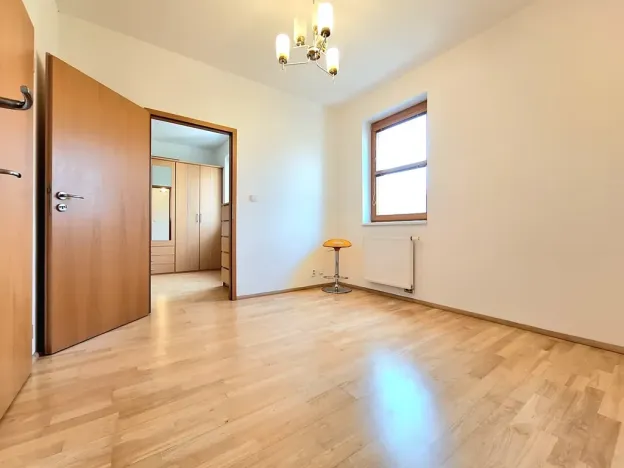 Pronájem bytu 3+kk, Praha - Vysočany, Za Lidovým domem, 58 m2