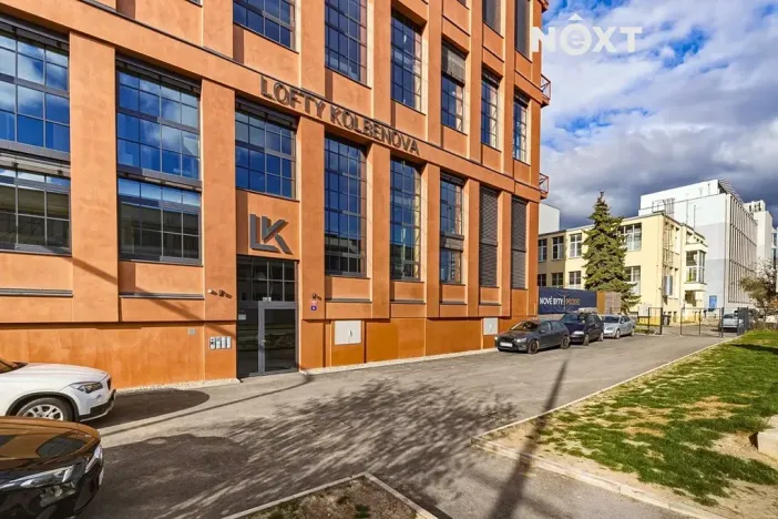 Pronájem bytu 1+kk, Praha - Vysočany, Kolbenova, 33 m2