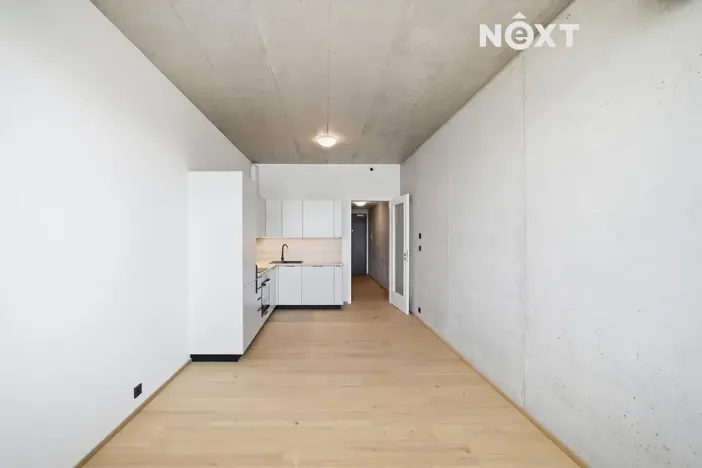 Pronájem bytu 1+kk, Praha - Vysočany, Kolbenova, 33 m2