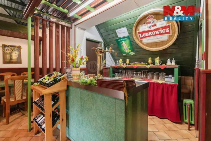 Prodej restaurace, Tisá, 210 m2