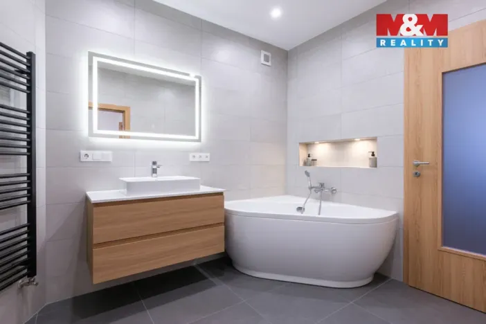 Prodej rodinného domu, Mimoň - Mimoň III, Mírová, 218 m2