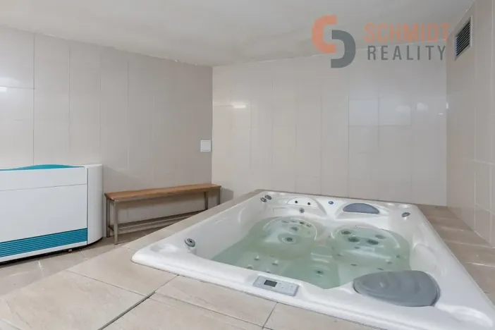 Prodej vícegeneračního domu, Brno, 576 m2