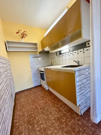 Pronájem bytu 2+kk, Most, Františka Malíka, 42 m2