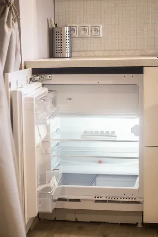 Pronájem bytu 1+kk, Praha - Holešovice, Plynární, 25 m2