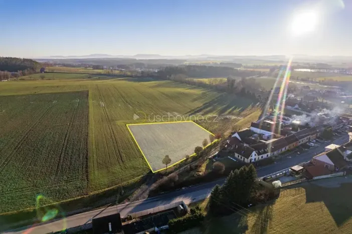 Prodej pozemku pro bydlení, Číčenice, 3500 m2