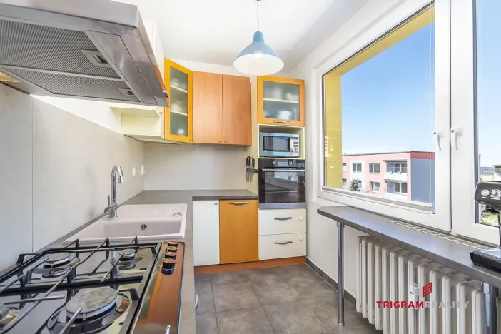 Prodej bytu 2+1, Hradec Králové - Moravské Předměstí, Vysocká, 55 m2