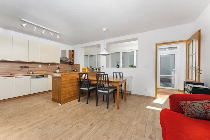 Prodej rodinného domu, Těšany, 108 m2