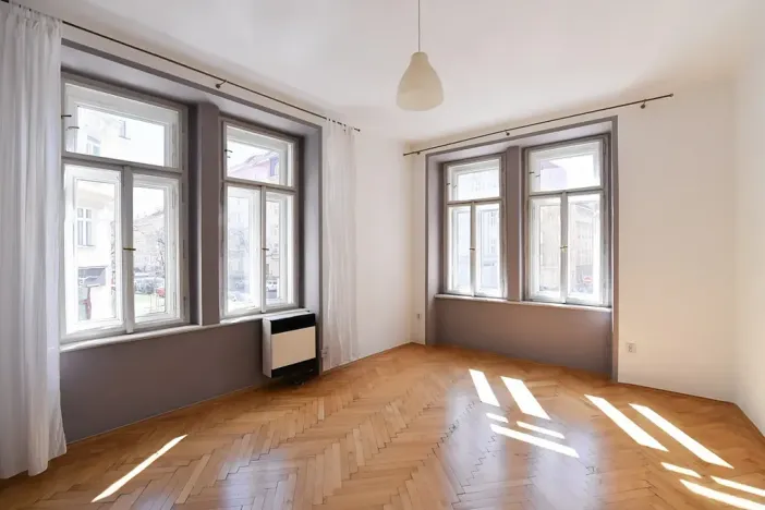 Pronájem bytu 2+kk, Praha - Vršovice, Slovinská, 53 m2