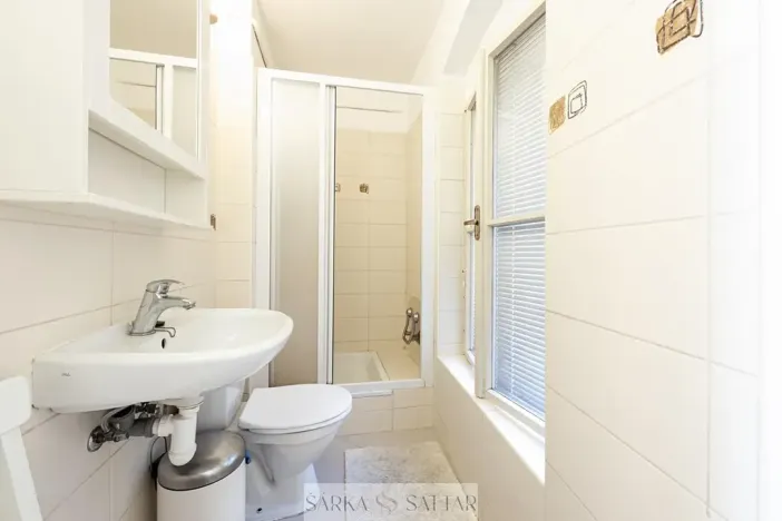 Pronájem bytu 1+kk, Praha - Staré Město, Husova, 29 m2