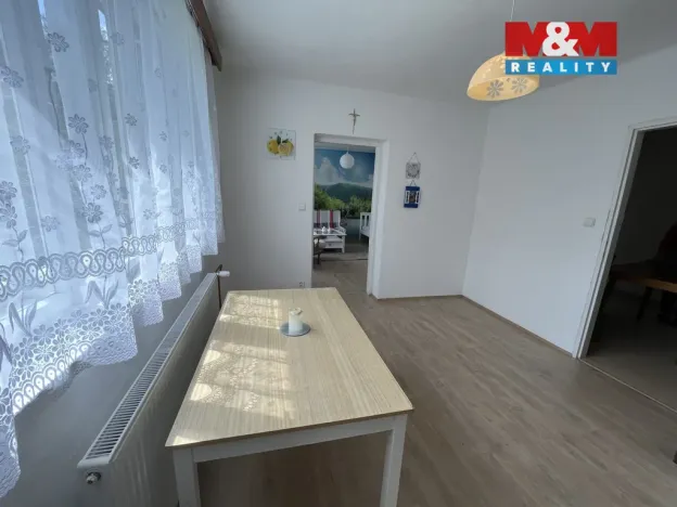 Pronájem rodinného domu, Návsí, 70 m2