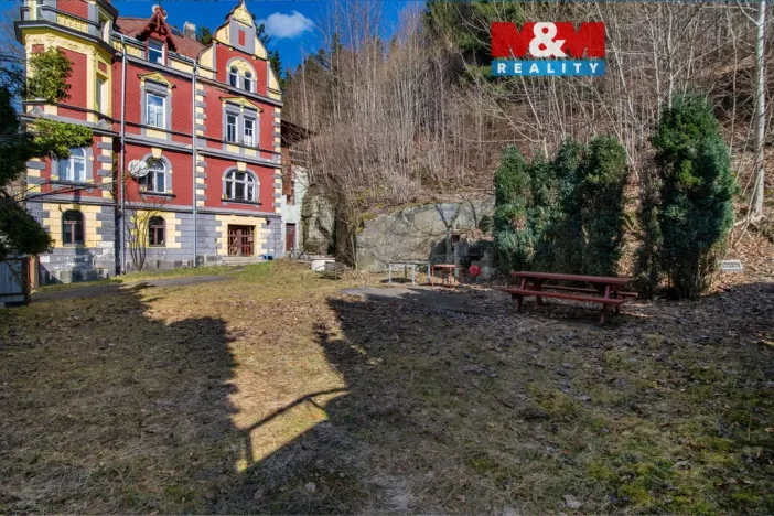 Prodej činžovního domu, Janov nad Nisou, 400 m2