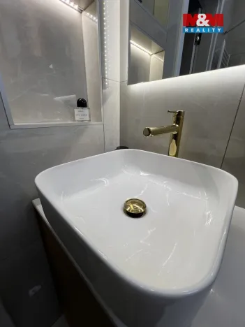 Pronájem bytu 2+kk, Český Těšín, Ostravská, 39 m2