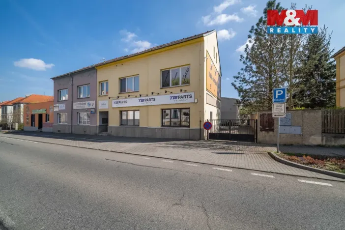 Pronájem obchodního prostoru, Králův Dvůr, Plzeňská, 367 m2