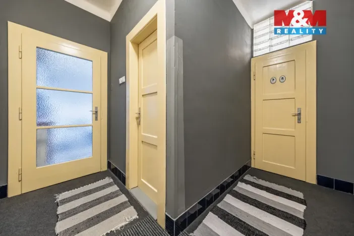 Prodej bytu 1+kk, Kolín, Sluneční, 29 m2