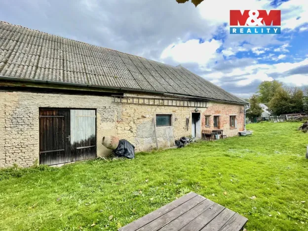 Prodej rodinného domu, Třebařov, 336 m2