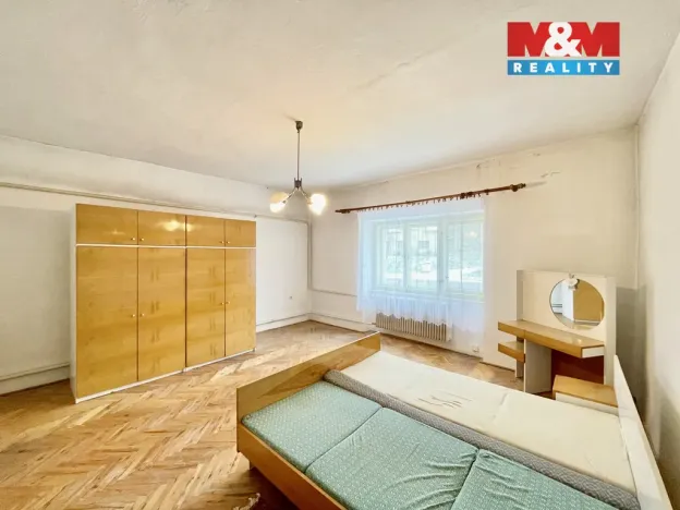 Prodej rodinného domu, Třebařov, 336 m2