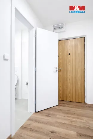 Pronájem bytu 1+kk, Most, Česká, 33 m2