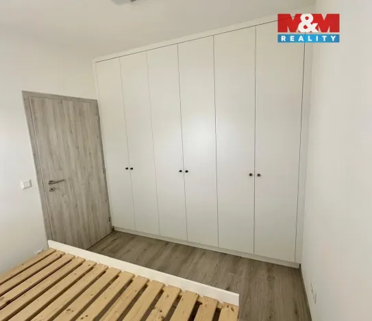 Pronájem bytu 2+kk, Slaný, Prokopa Holého, 40 m2