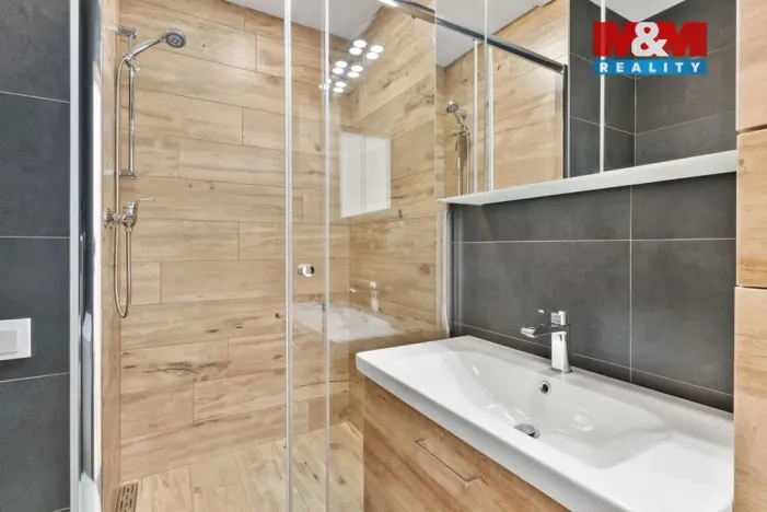 Pronájem bytu 1+1, Hrádek nad Nisou, Liberecká, 35 m2