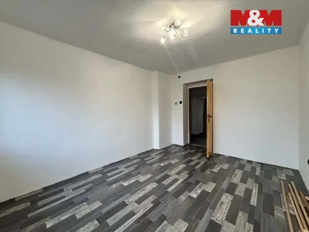 Pronájem bytu 2+1, Dobřany, Stromořadí, 64 m2