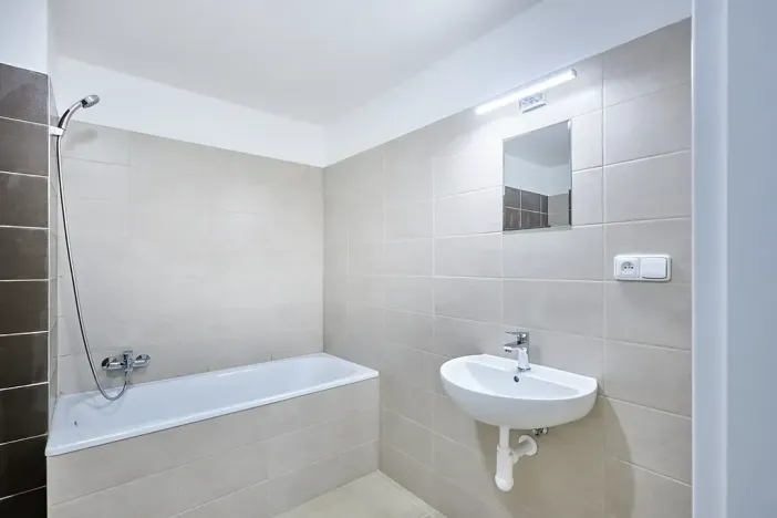 Pronájem bytu 1+kk, Plzeň, Rejskova, 50 m2