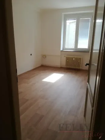 Pronájem bytu 2+1, Olomouc, Kaštanová, 61 m2