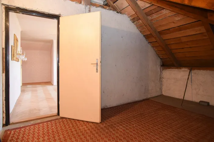 Prodej rodinného domu, Praha - Zbraslav, Nezvalova, 204 m2