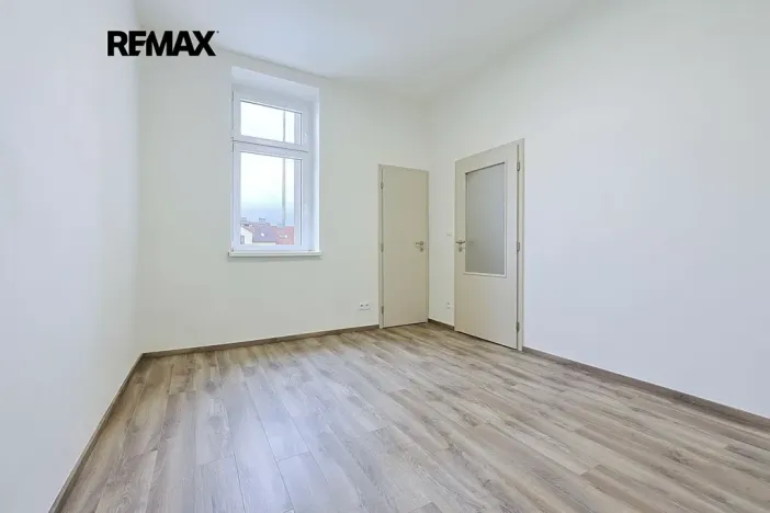 Pronájem bytu 3+kk, Plzeň, Koterovská, 81 m2