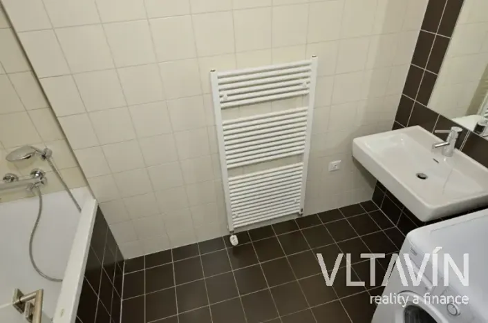 Pronájem bytu 2+kk, Praha - Smíchov, Švédská, 62 m2