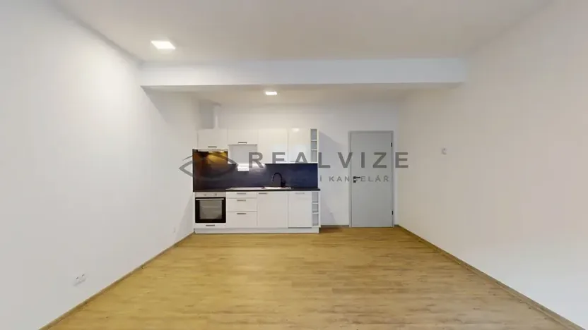 Pronájem bytu 1+kk, České Budějovice, Puklicova, 38 m2