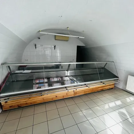 Pronájem obchodního prostoru, Kolín, Na Hradbách, 39 m2